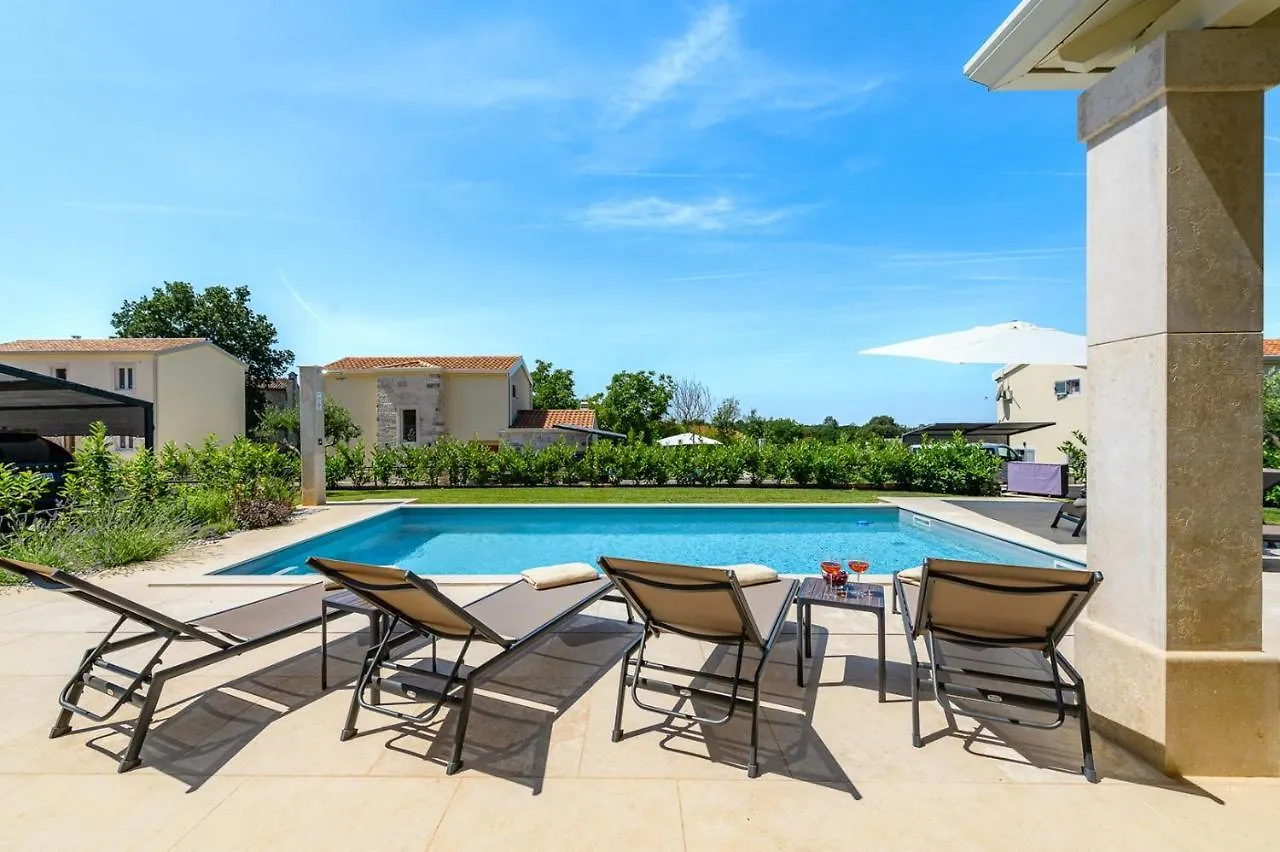 Villa Vila Lavanda Muntrilj